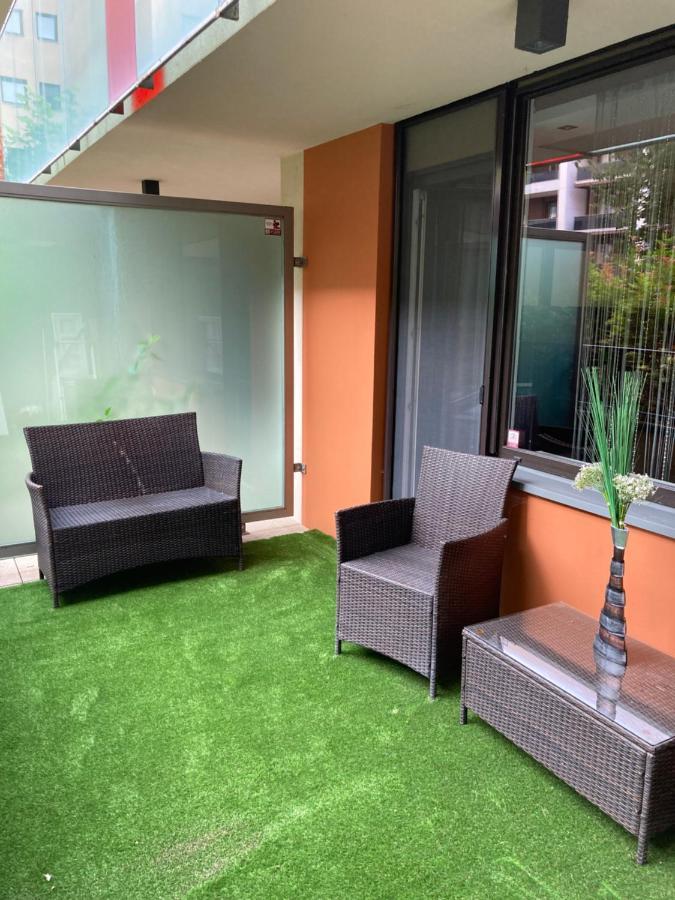 Corvin Luxury White Apartment Budapest Exterior photo